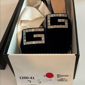 Authentic Gucci Navy Velvet Madeline Women’s Mules with Crystal G